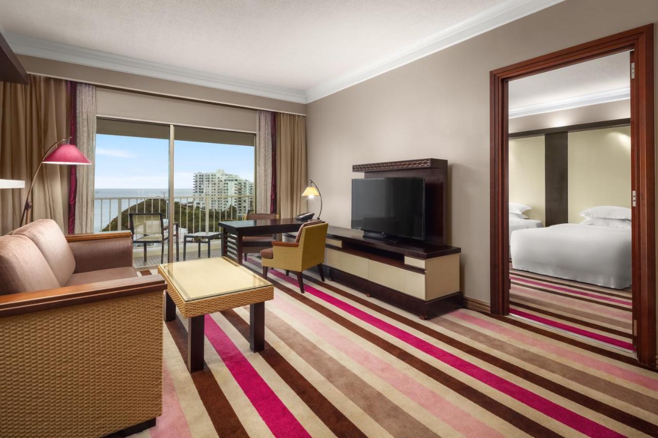 Rihga Royal Laguna Guam Resort Tamuning Exterior foto